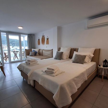 Casa Del Mare Apartment Vlikhon Exterior photo